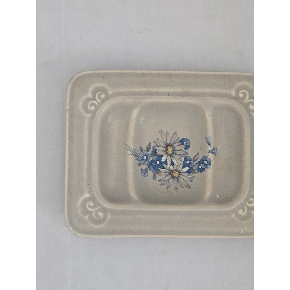 Vtg Treasure Craft Soap Dish Blue White Flowers Made In USA Cottage Core